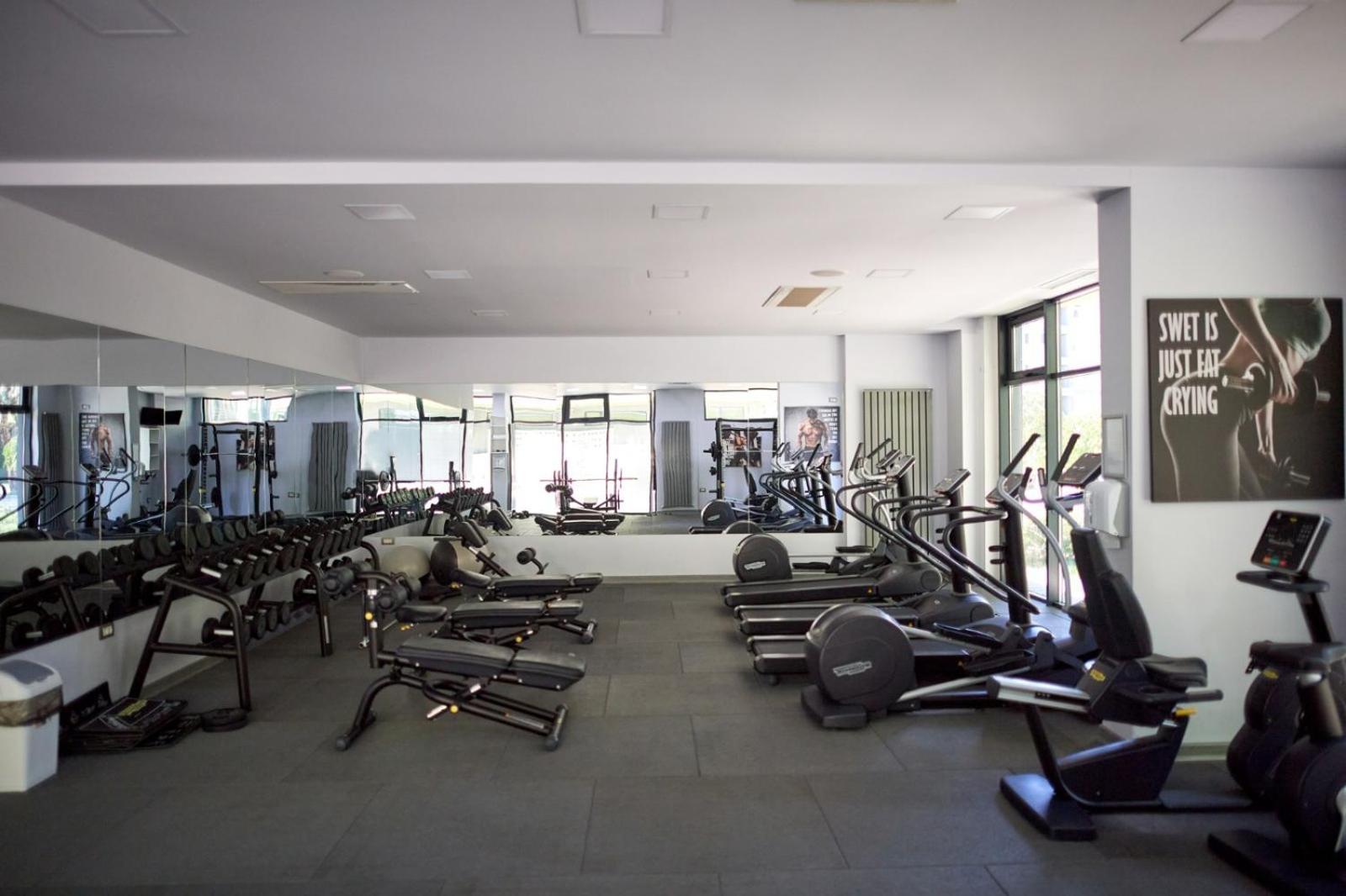 מאמאיה Evelyn'S Apartment Spa&Pool Beach Resort מראה חיצוני תמונה